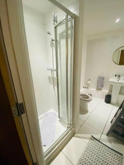 Liverpool City Centre Modern Apartment Fits 6 People Zewnętrze zdjęcie